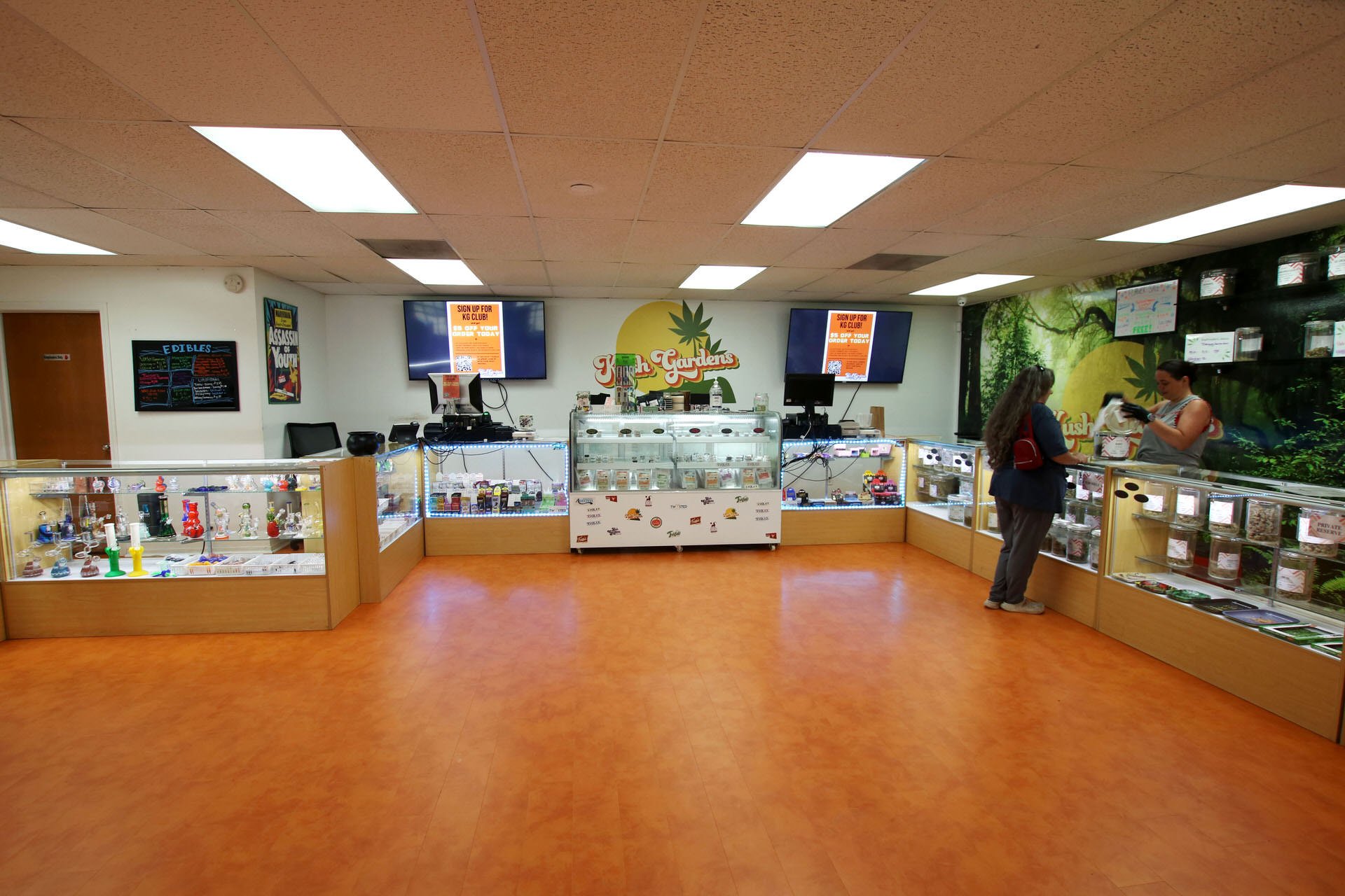 Okmulgee-Inside #1 Okmulgee-Inside #1